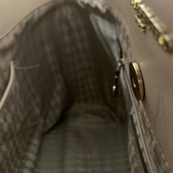 Pale Pink with Accent Bow- Firm on Price - Picture 7 of 10